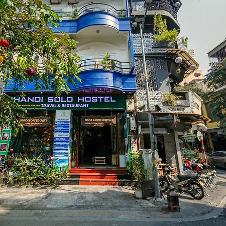 Hanoi Solo Hostel Buitenkant foto