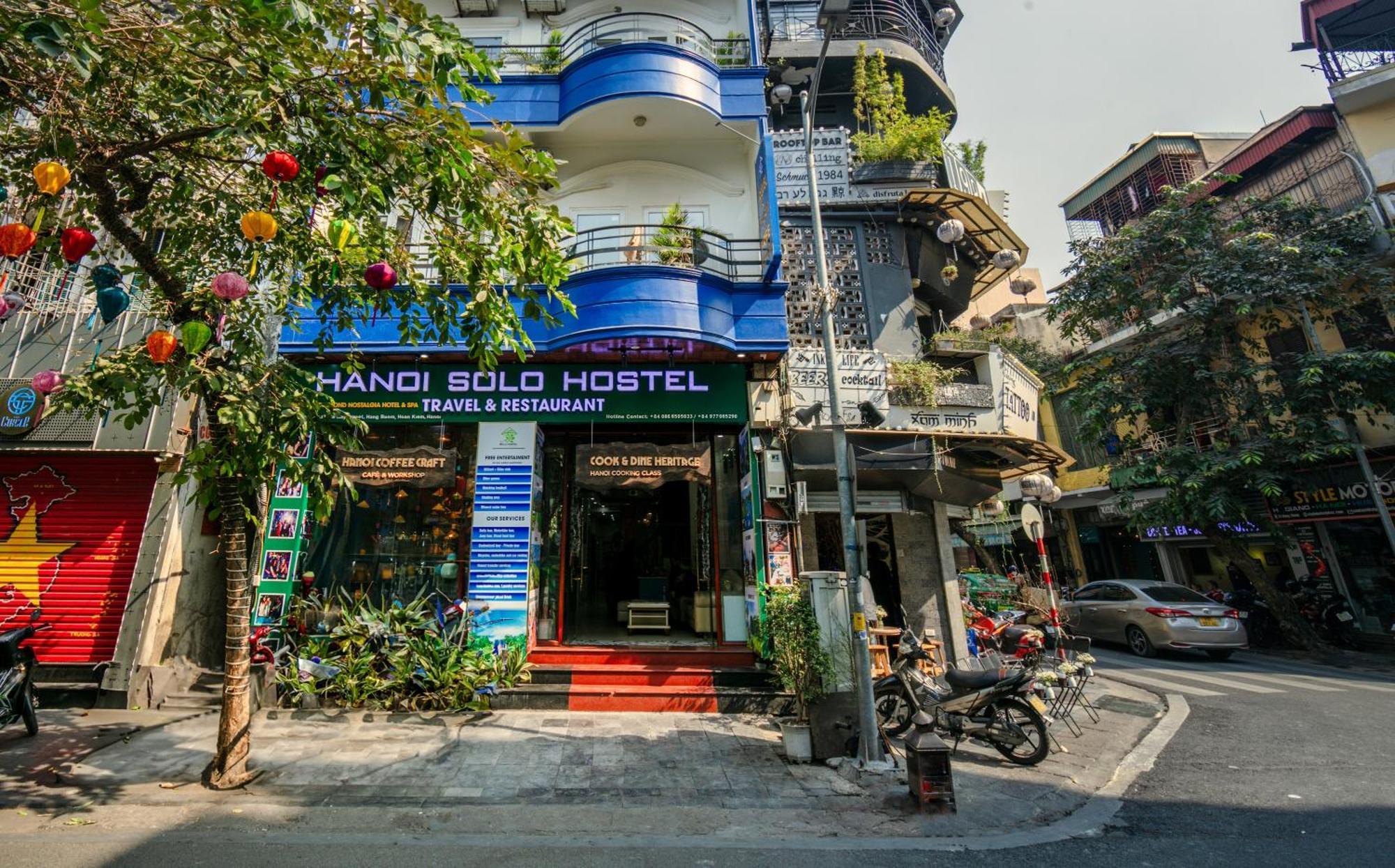 Hanoi Solo Hostel Buitenkant foto